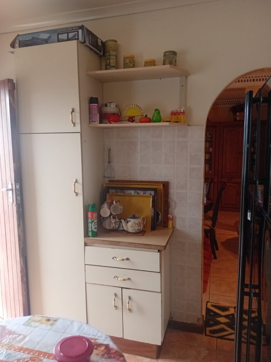 3 Bedroom Property for Sale in Kwa Nobuhle Eastern Cape